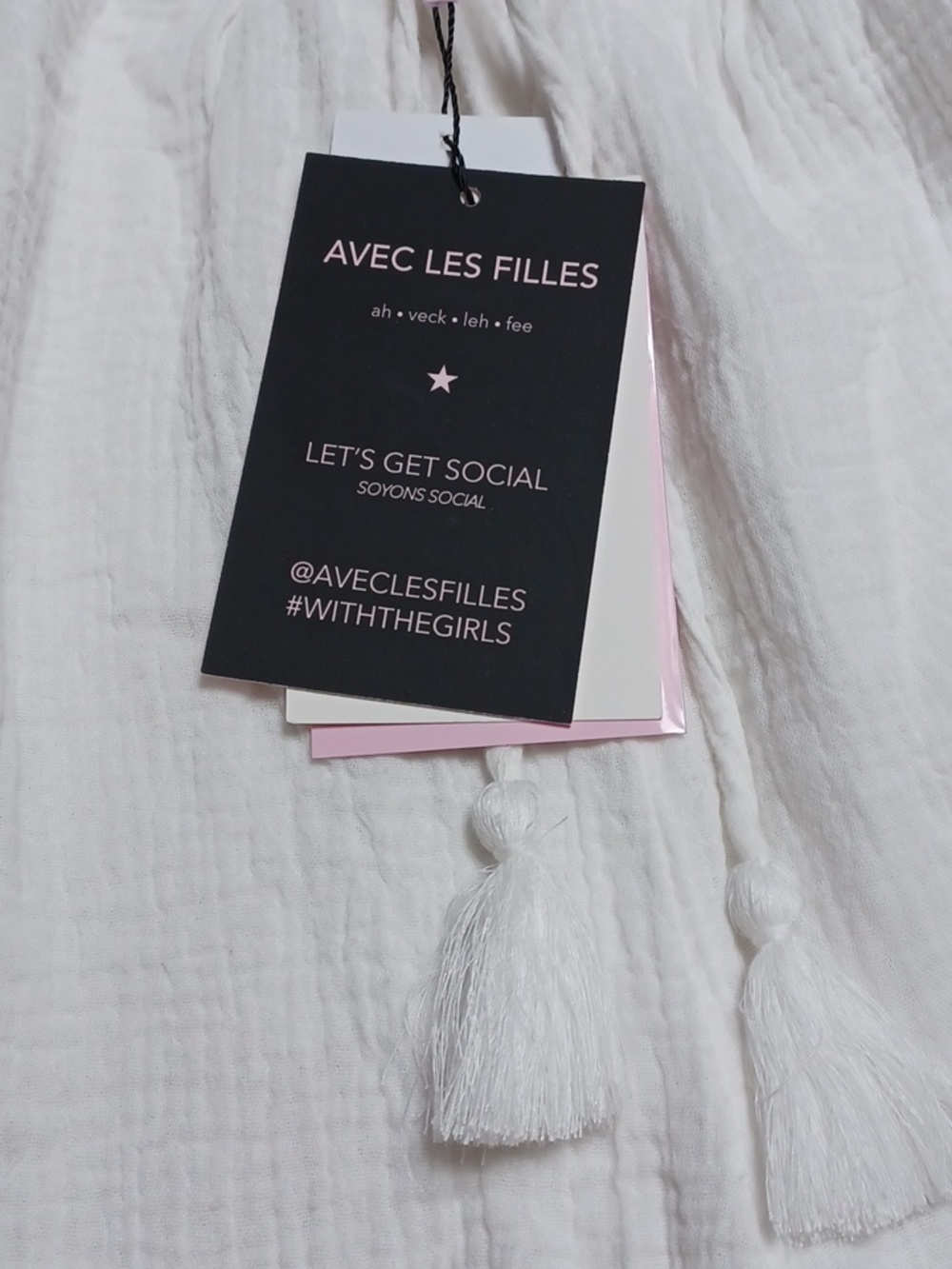 Avec Les Filles White Gauze Tassel Tie Shorts - Picture 2 of 4